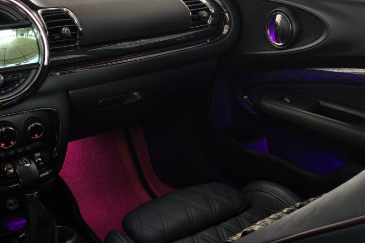 Used MINI Clubman 2018 1.5T COOPER Artist Interior 6