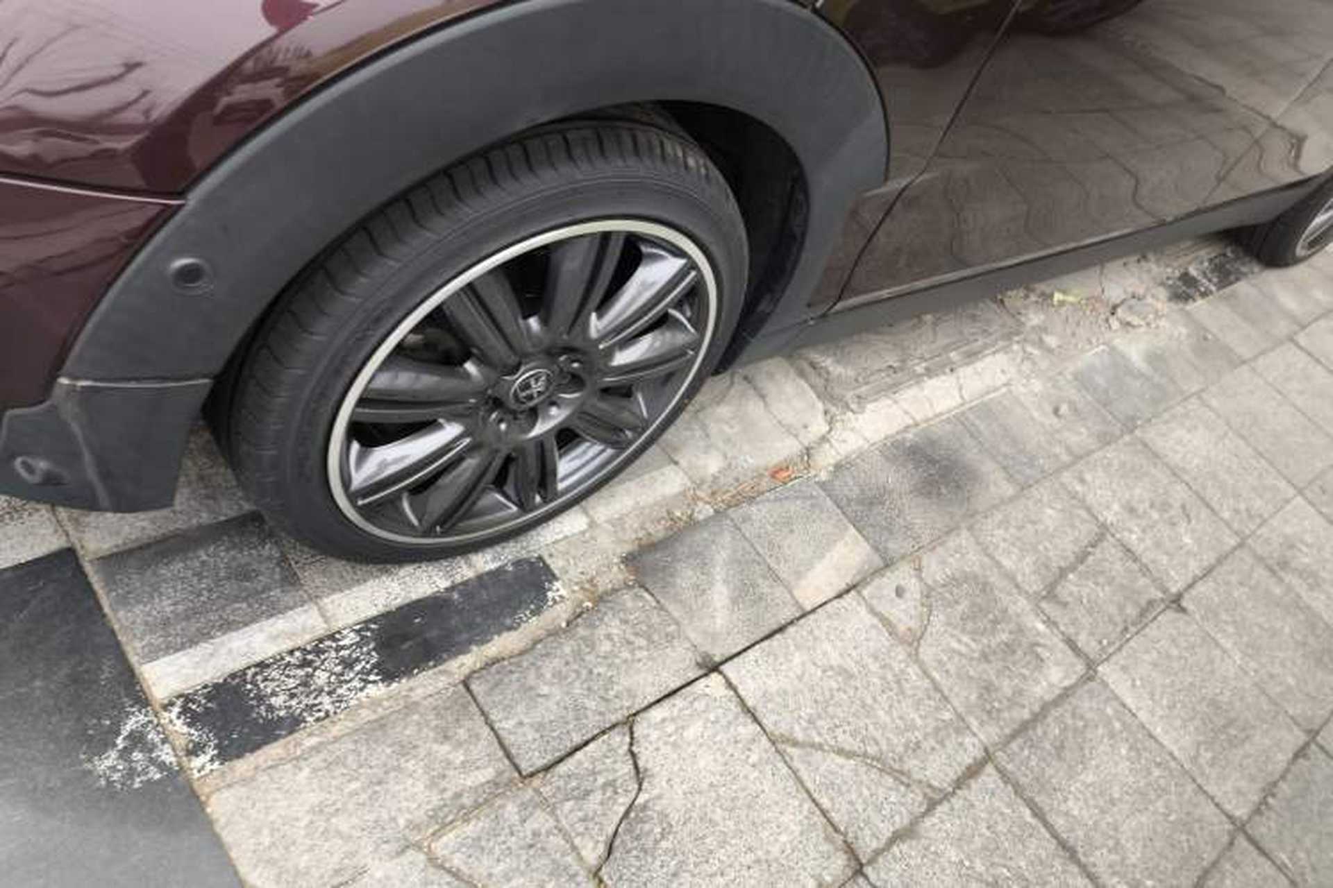 Used MINI Clubman 2018 2.0T COOPER S Artist Left Front Wheel Hub