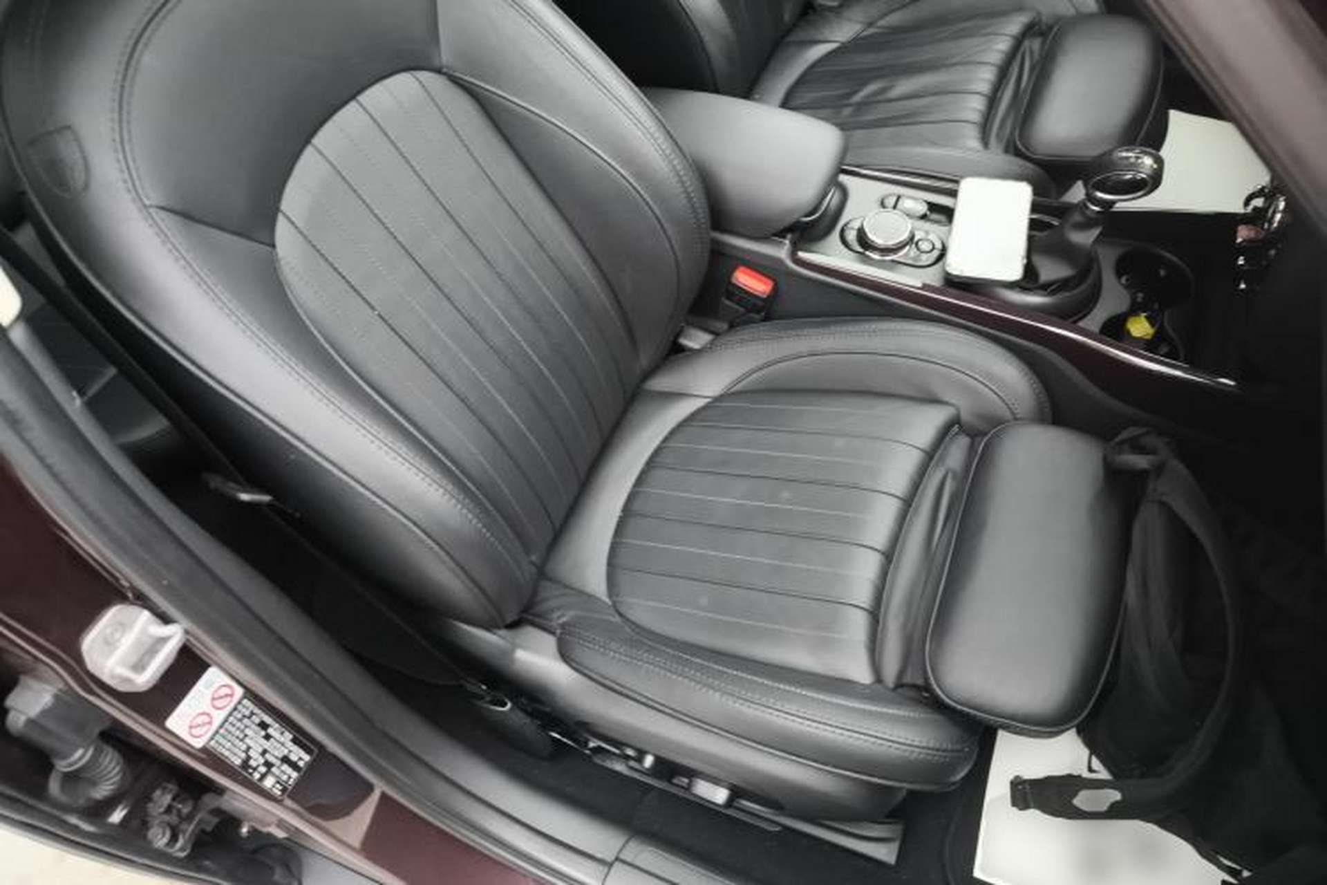 Used MINI Clubman 2018 2.0T COOPER S Artist Right Front Seat