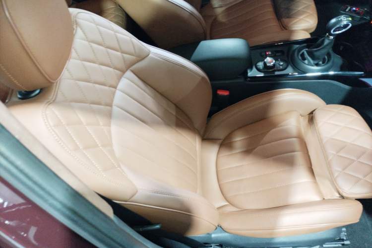 Used MINI Clubman 2018 1.5T COOPER Classic Edition Right Front Seat