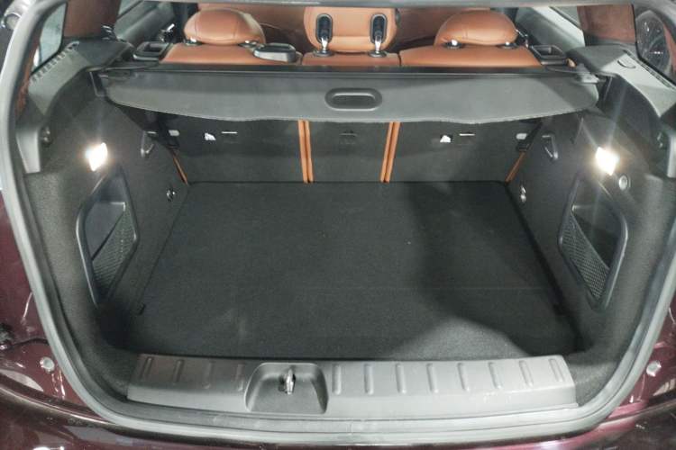 Used MINI Clubman 2018 1.5T COOPER Classic Edition Trunk