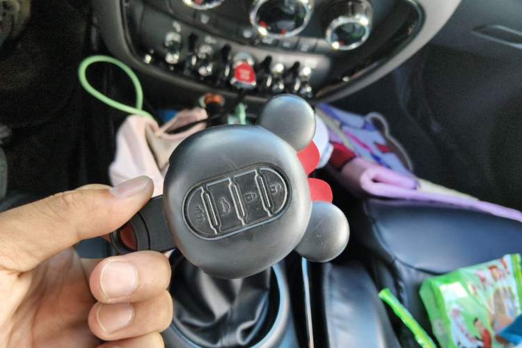 Used MINI Clubman 2018 1.5T COOPER Artist Vehicle Key