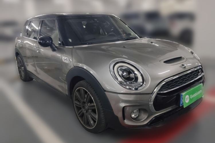 Used MINI Clubman 2018 2.0T COOPER S Artist Front Right 45 Deg