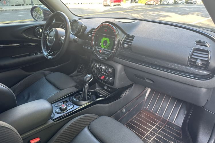 Used MINI Clubman 2018 1.5T COOPER Classic Edition Interior 8