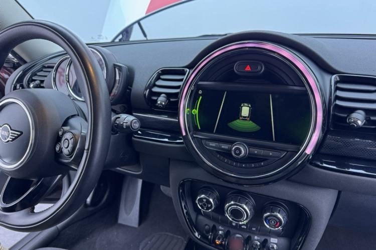 Used MINI Clubman 2018 1.5T COOPER Classic Edition Audio And AC Panel
