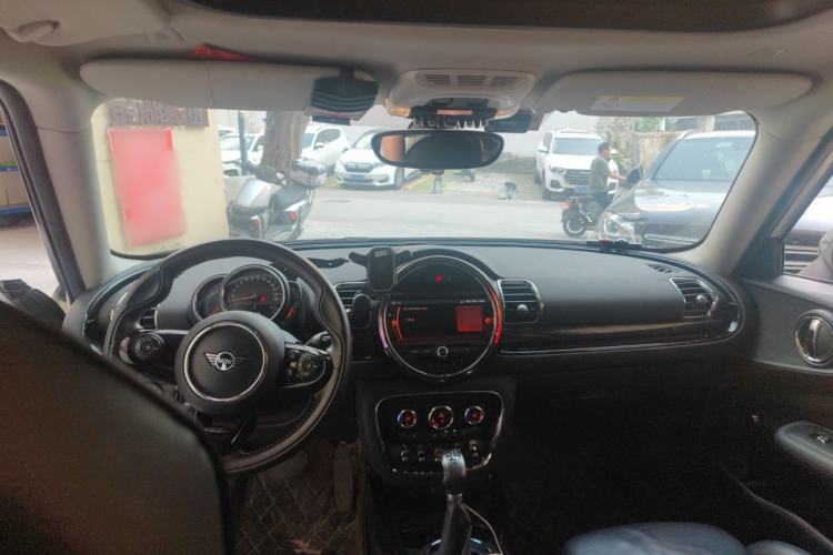 Used MINI Clubman 2018 2.0T COOPER S Artist Center Console