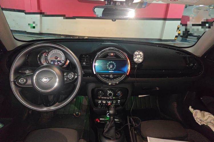 Used MINI Clubman 2018 1.5T COOPER Classic Edition Center Console