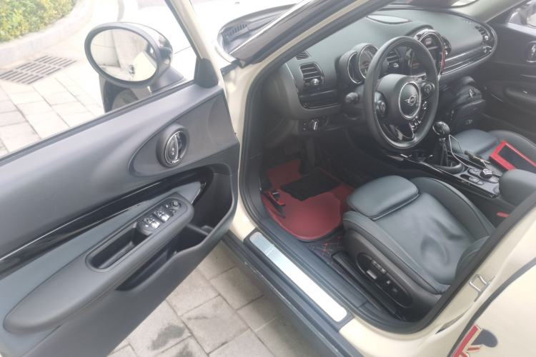 Used MINI Clubman 2018 1.5T COOPER Classic Edition Driver Seat