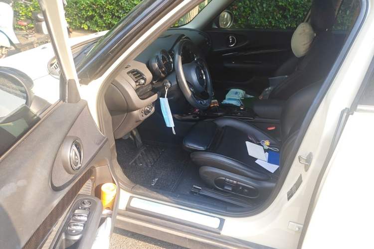 Used MINI Clubman 2018 1.5T COOPER Classic Edition Driver Seat