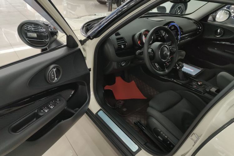 Used MINI Clubman 2018 1.5T COOPER Classic Edition Driver Seat