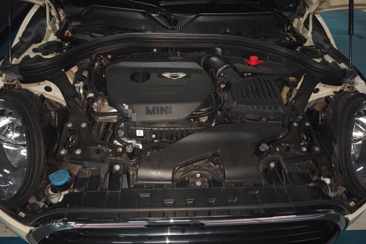 Used MINI Clubman 2018 1.5T COOPER Classic Edition Engine Bay