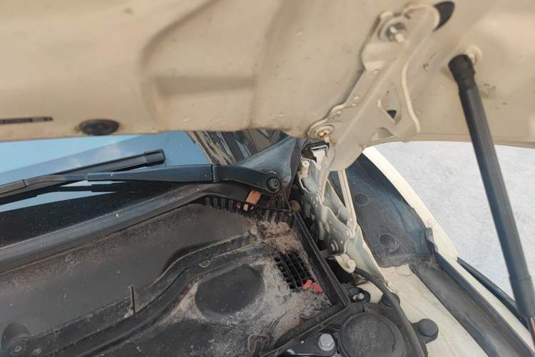 Used MINI Clubman 2018 2.0T COOPER S Artist Engine Bay Left