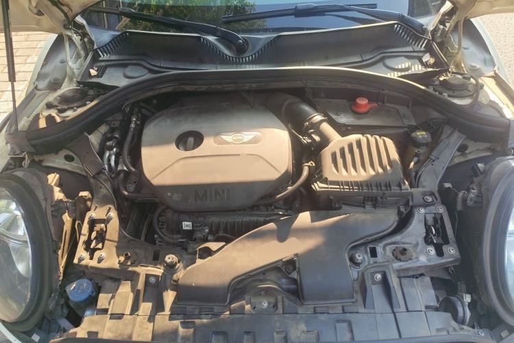 Used MINI Clubman 2018 1.5T COOPER Classic Edition Engine Bay