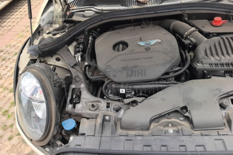 Used MINI Clubman 2018 1.5T COOPER Artist Engine Bay Right