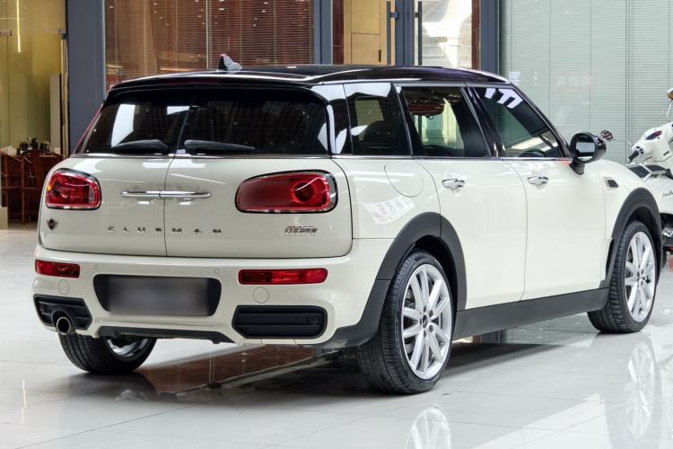 Used MINI Clubman 2018 1.5T COOPER Racing Driver Exterior 4