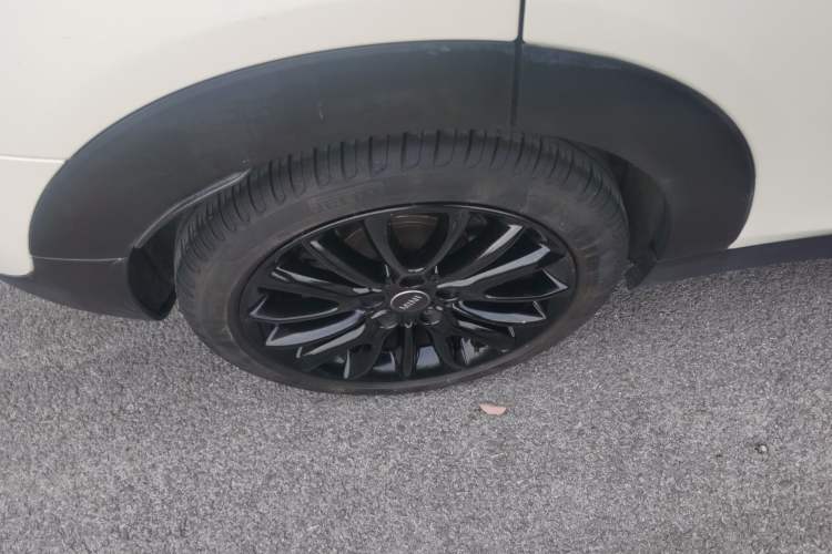 Used MINI Clubman 2018 1.5T COOPER Classic Edition Exterior 5