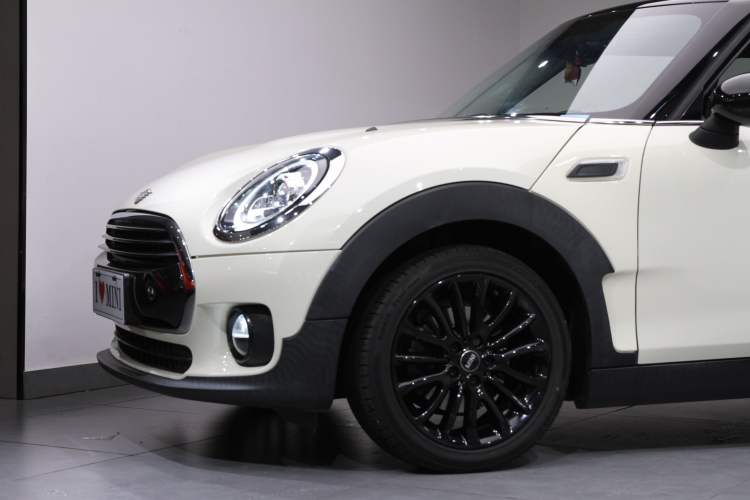 Used MINI Clubman 2018 1.5T COOPER Classic Edition Exterior 5