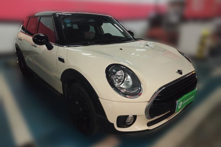 Used MINI Clubman 2018 1.5T COOPER Classic Edition Front Right 45 Deg