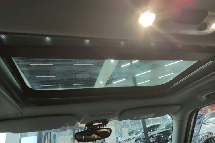 Used MINI Clubman 2018 1.5T COOPER Classic Edition Headliner