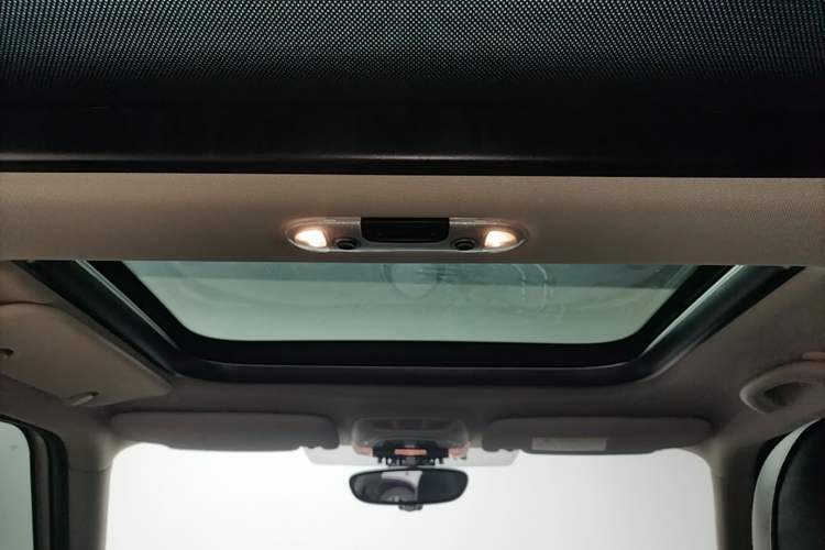 Used MINI Clubman 2018 1.5T COOPER Classic Edition Headliner