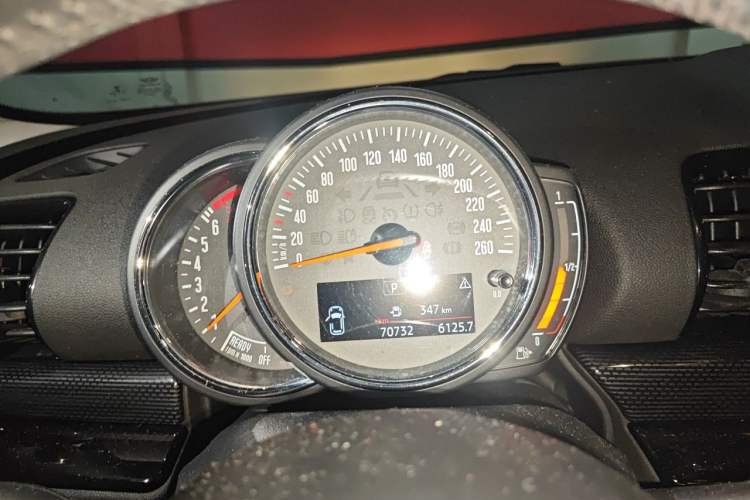 Used MINI Clubman 2018 1.5T COOPER Classic Edition Instrument Cluster