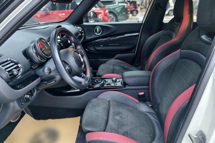 Used MINI Clubman 2018 1.5T COOPER Racing Driver Interior 1