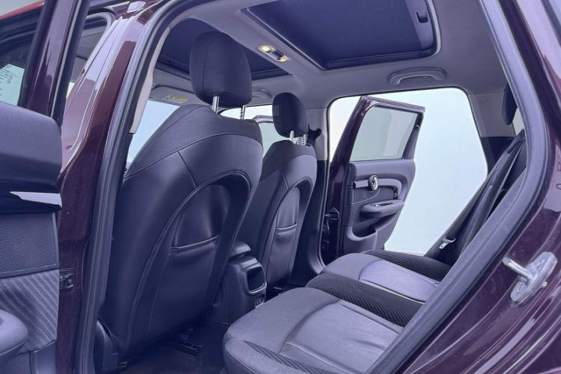 Used MINI Clubman 2018 1.5T COOPER Classic Edition Interior 2