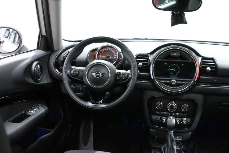 Used MINI Clubman 2018 1.5T COOPER Classic Edition Interior 5