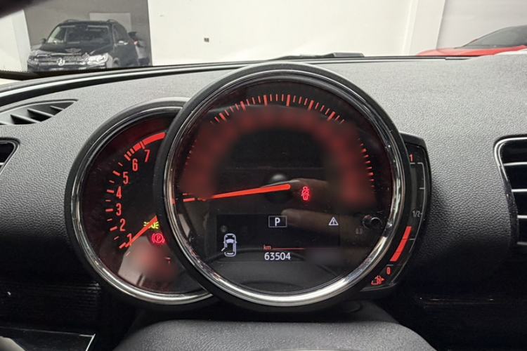 Used MINI Clubman 2018 1.5T COOPER Classic Edition Interior 5