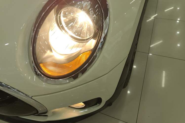 Used MINI Clubman 2018 1.5T COOPER Classic Edition Left Front Headlight