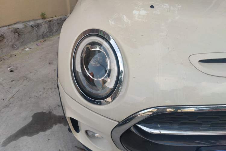 Used MINI Clubman 2018 2.0T COOPER S Artist Right Front Headlight