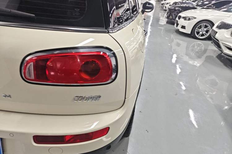 Used MINI Clubman 2018 1.5T COOPER Artist Right Rear Taillight