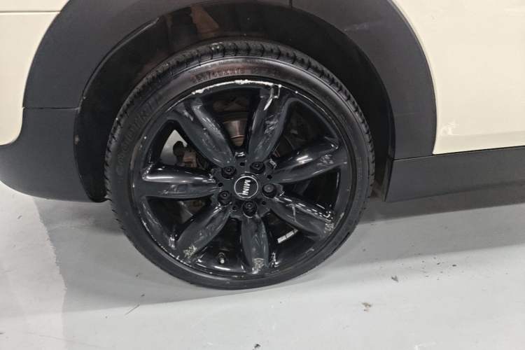 Used MINI Clubman 2018 1.5T COOPER Artist Right Rear Wheel Hub