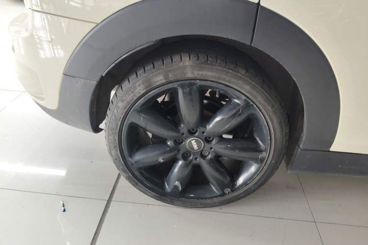 Used MINI Clubman 2018 2.0T COOPER S Classic Edition Right Rear Wheel Hub
