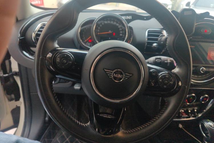Used MINI Clubman 2018 2.0T COOPER S Artist Steering Wheel