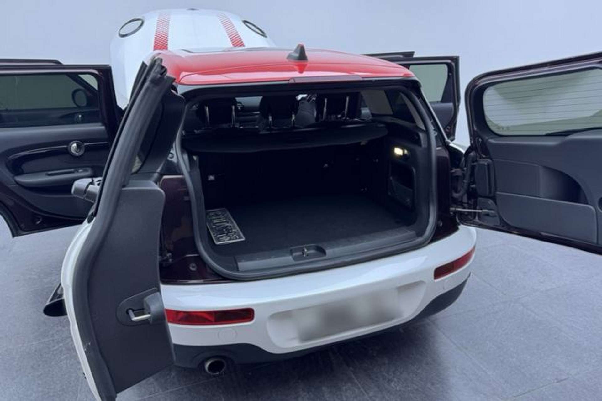Used MINI Clubman 2018 1.5T COOPER Classic Edition Trunk