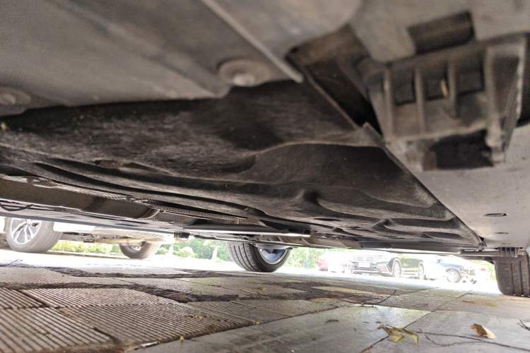 Used MINI Clubman 2019 1.5T COOPER Connoisseur Chassis Front Left