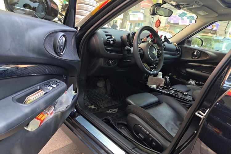 Used MINI Clubman 2019 1.5T COOPER Connoisseur Driver Seat