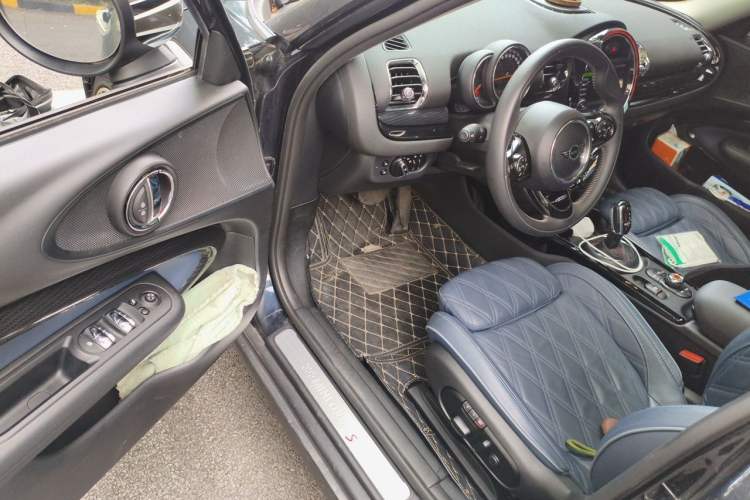 Used MINI Clubman 2019 2.0T COOPER S Driver Seat