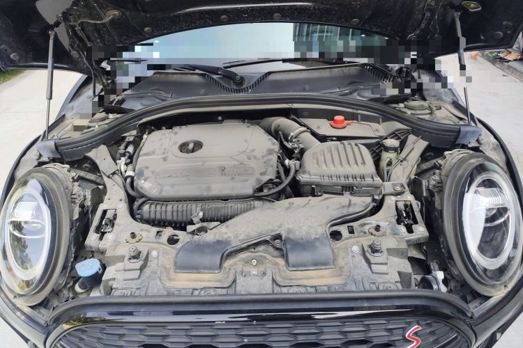 Used MINI Clubman 2019 2.0T COOPER S Engine Bay