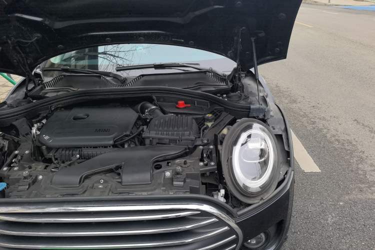 Used MINI Clubman 2019 1.5T COOPER Connoisseur Engine Bay Left