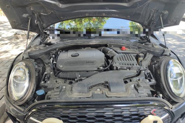 Used MINI Clubman 2019 2.0T COOPER S Engine Bay