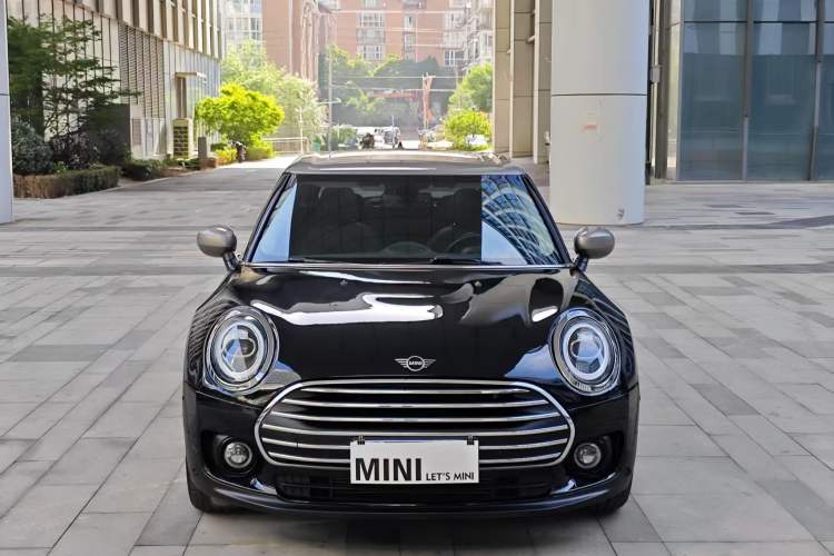 Used MINI Clubman 2019 1.5T COOPER Connoisseur Exterior 1