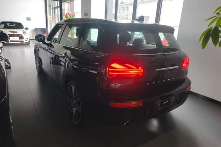 Used MINI Clubman 2019 1.5T COOPER Connoisseur Exterior 2