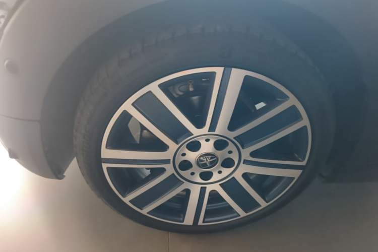 Used MINI Clubman 2019 1.5T COOPER Connoisseur Exterior 4
