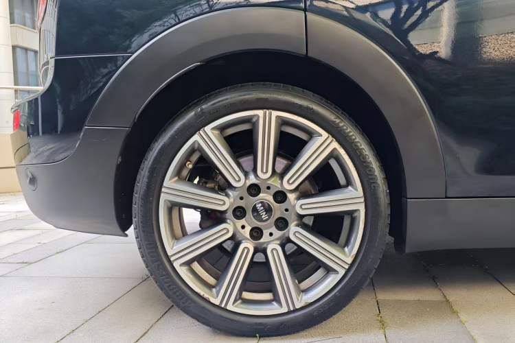 Used MINI Clubman 2019 1.5T COOPER Connoisseur Exterior 8