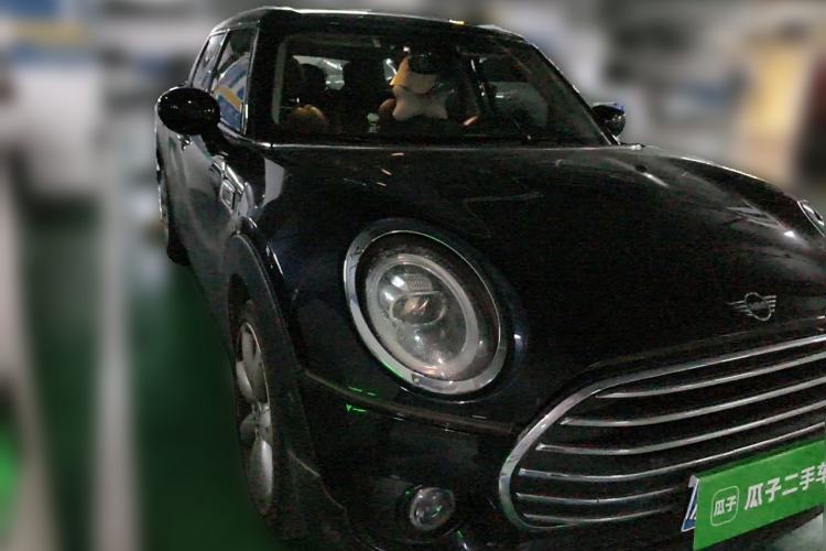 Used MINI Clubman 2019 1.5T COOPER Connoisseur Front Right 45 Deg