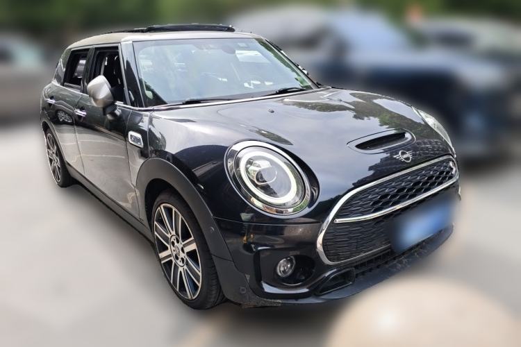Used MINI Clubman 2019 2.0T COOPER S Front Right 45 Deg