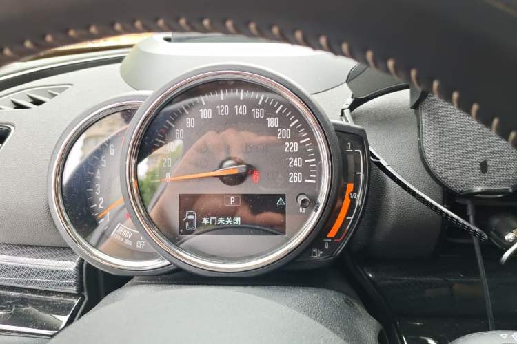 Used MINI Clubman 2019 2.0T COOPER S Instrument Cluster