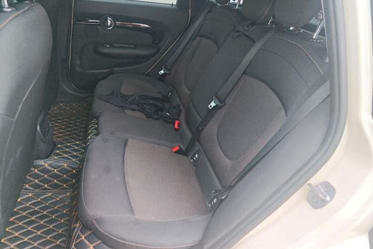 Used MINI Clubman 2019 1.5T ONE Interior 1